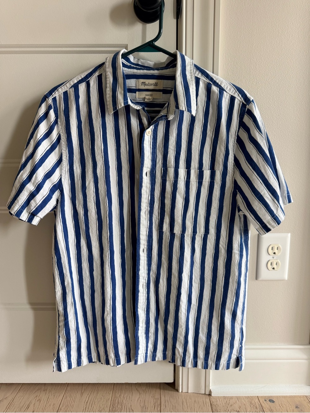Madewell Blue and White Vertical-Stripe Short Sleeve Button-Up
